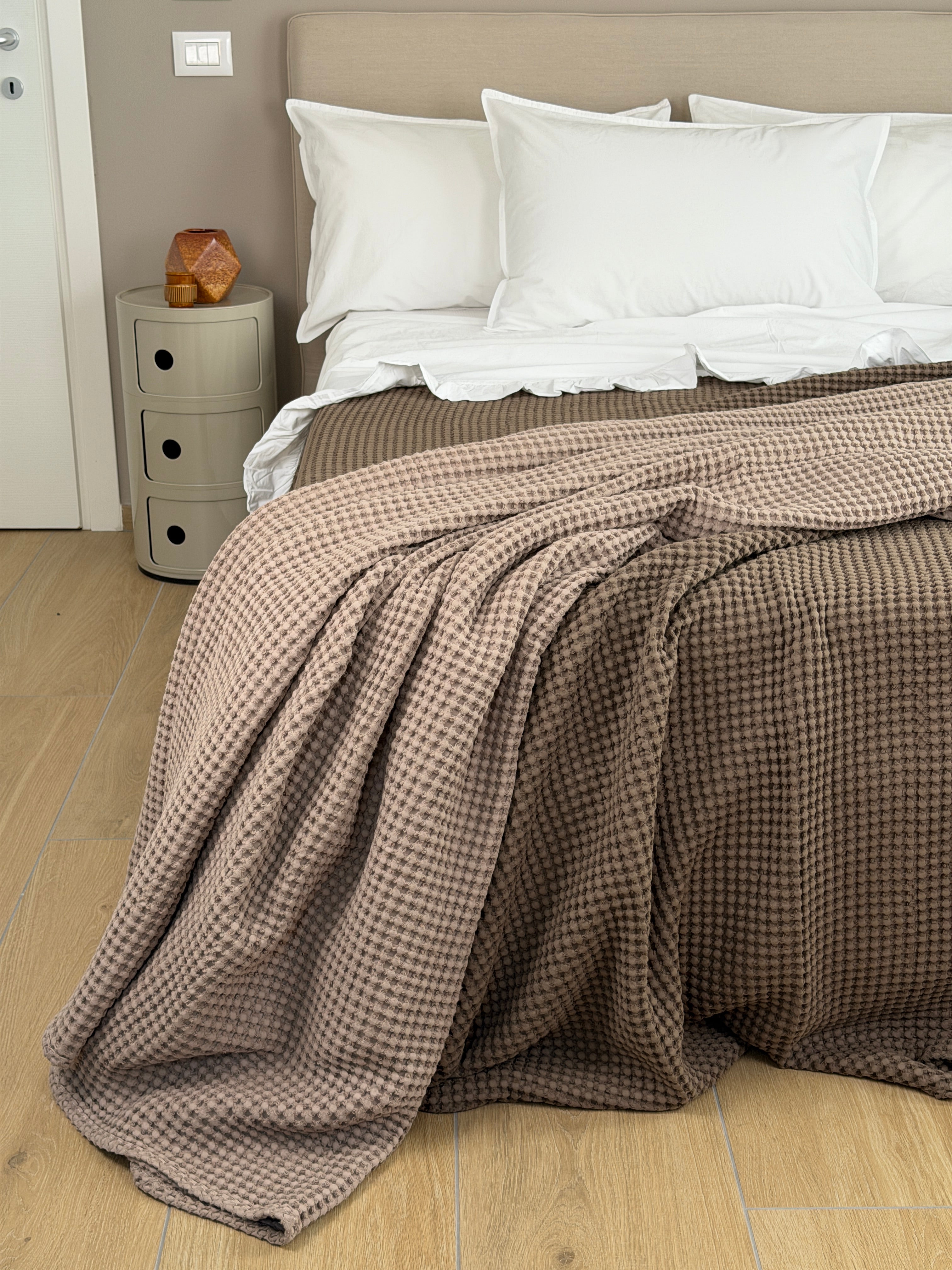 Copriletto Ape Regina Made in Italy Letto Moreali Tessile Casa