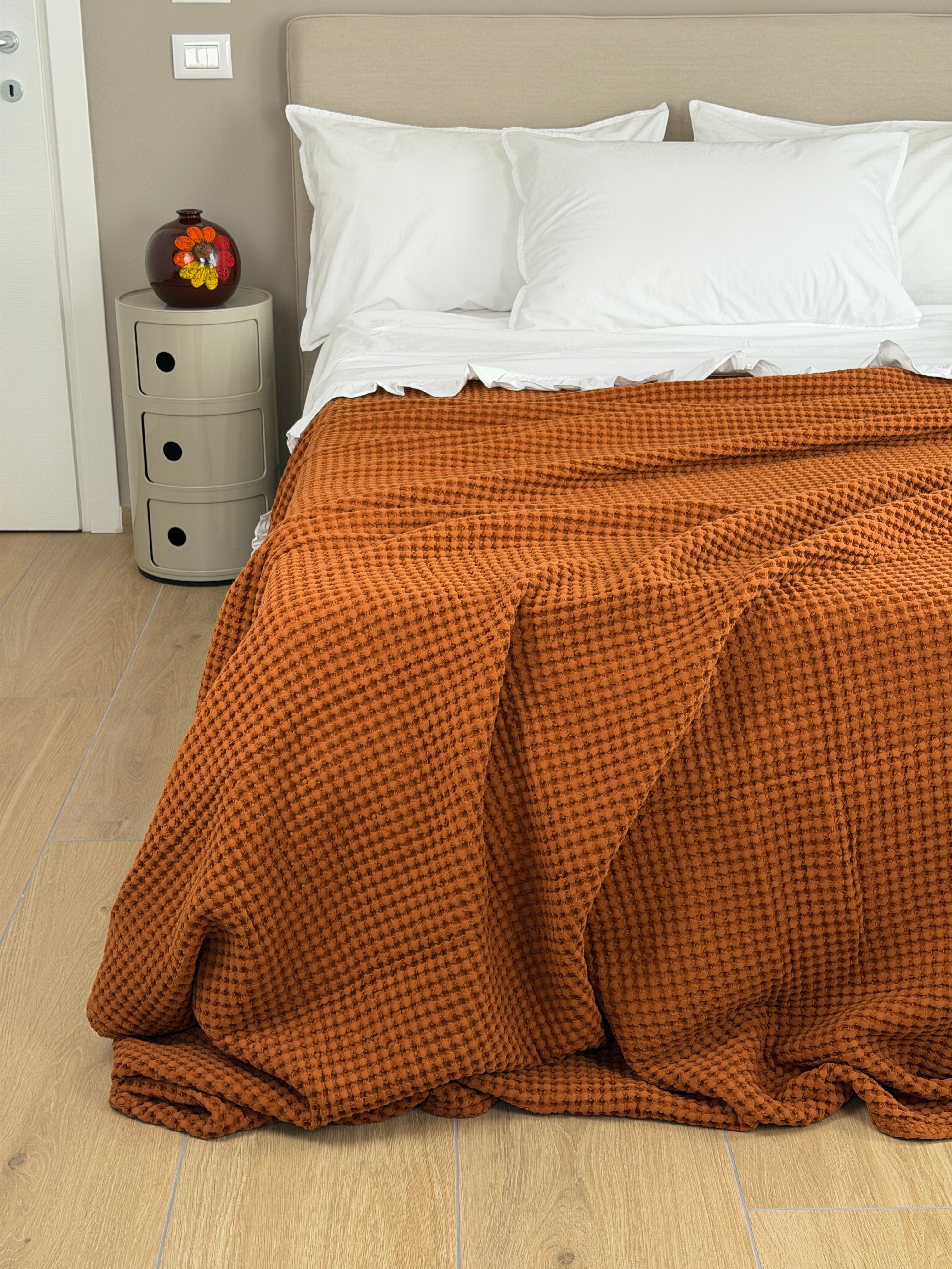 Copriletto Ape Regina Made in Italy Letto Moreali Tessile Casa Matrimoniale 270 x 270 Terracotta