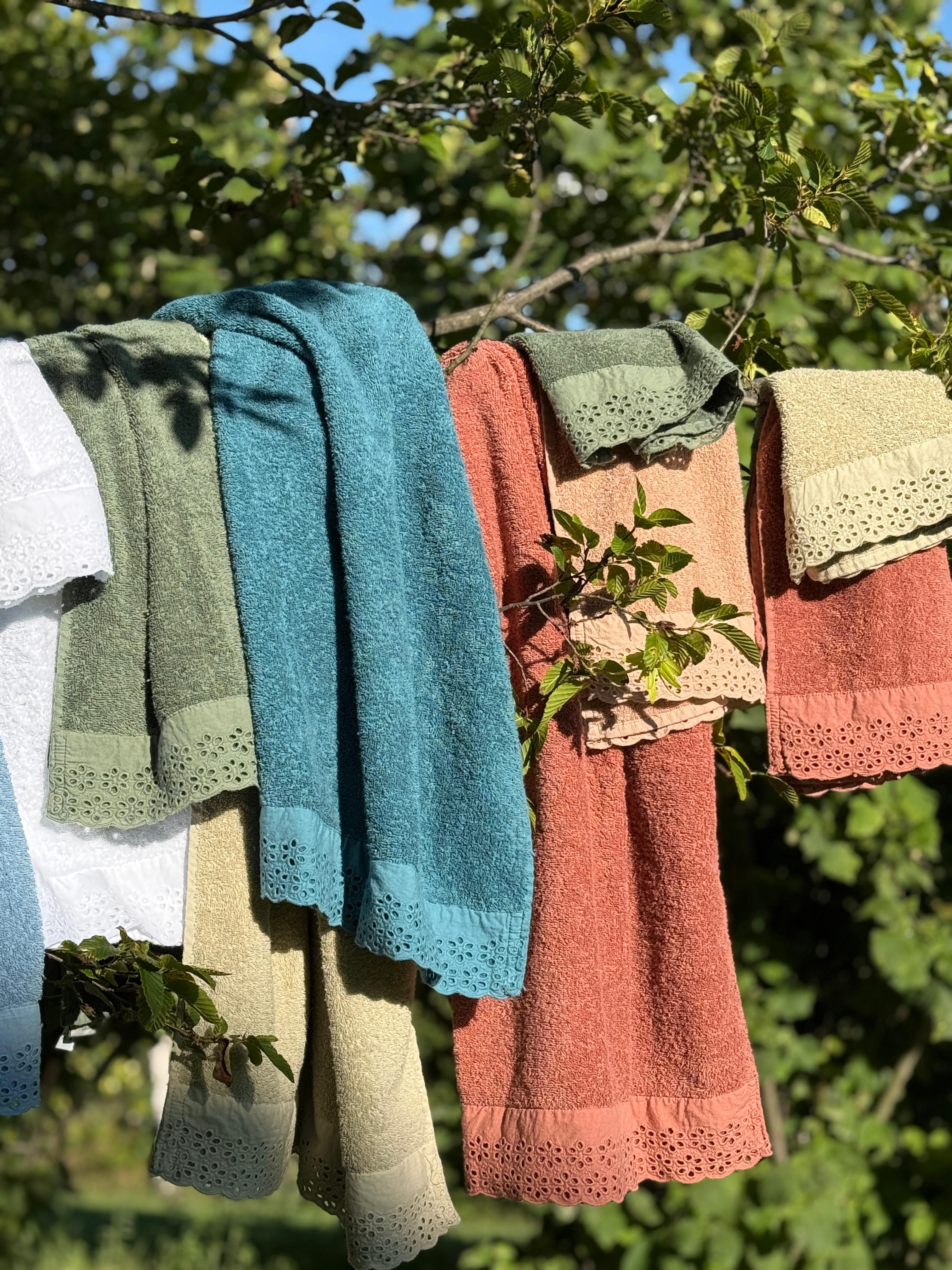 Set Asciugamani Bordo Sangallo Bagno Moreali Tessile Casa