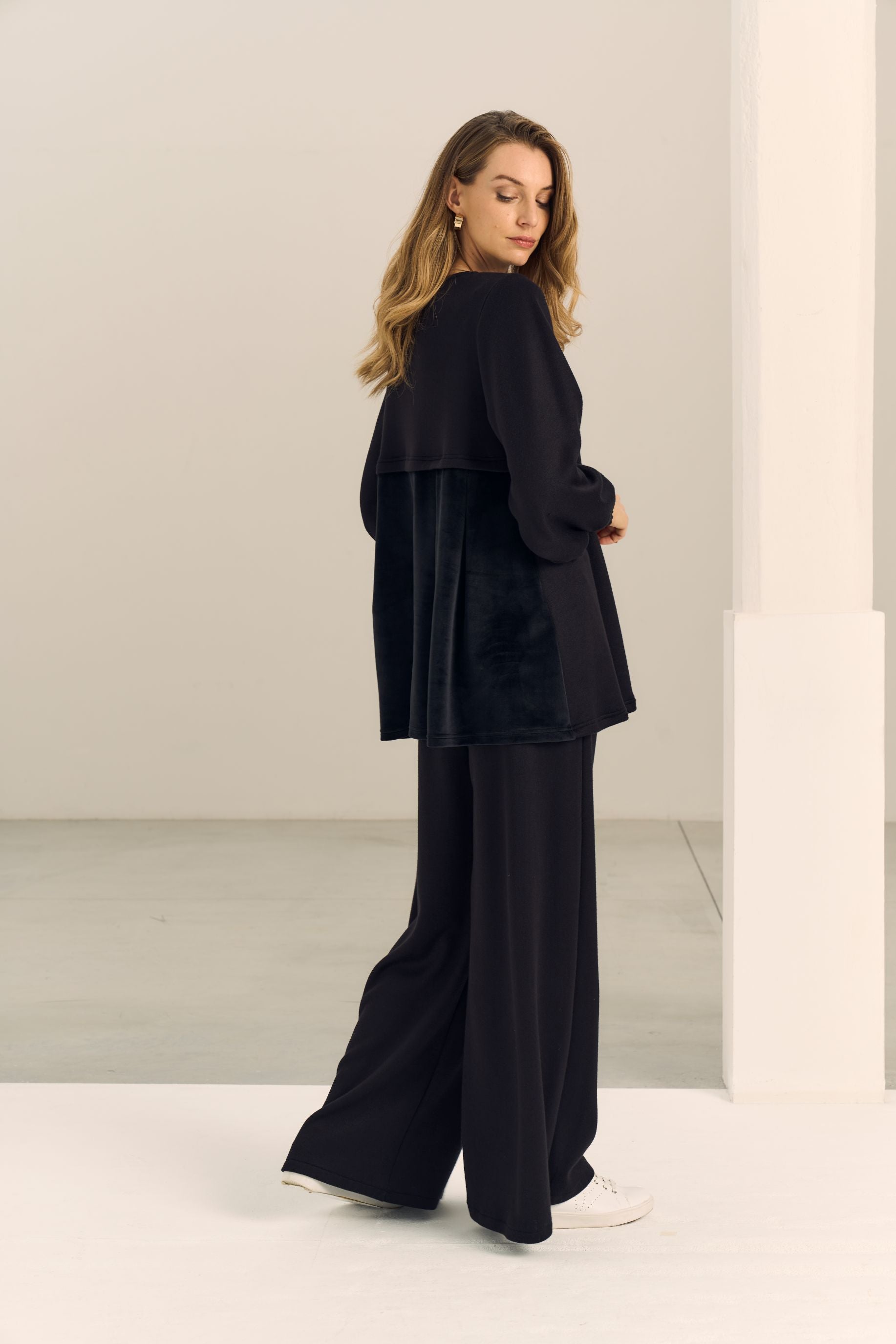 Pantalone Ampio ANTONELLA Abbigliamento Moreali Tessile Casa XS Nero