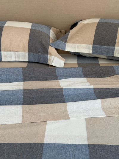 Completo Lenzuola Tinto Filo BLUE SQUARES Letto Ferrari