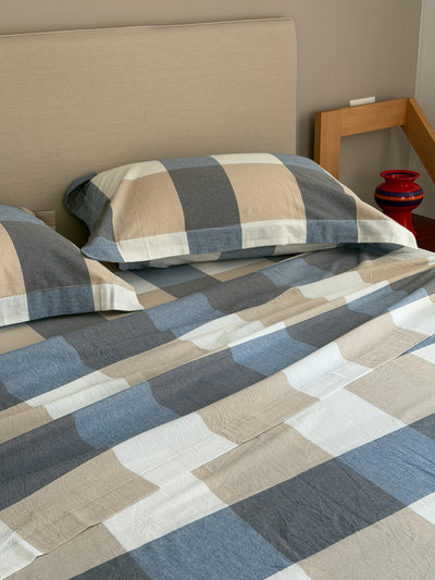 Completo Lenzuola Tinto Filo BLUE SQUARES Letto Ferrari